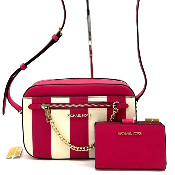 Michael Kors LG EW Crossbody Bag & Medium Bifold Zip Chain Wallet Electric Pink - Picture 4 of 14